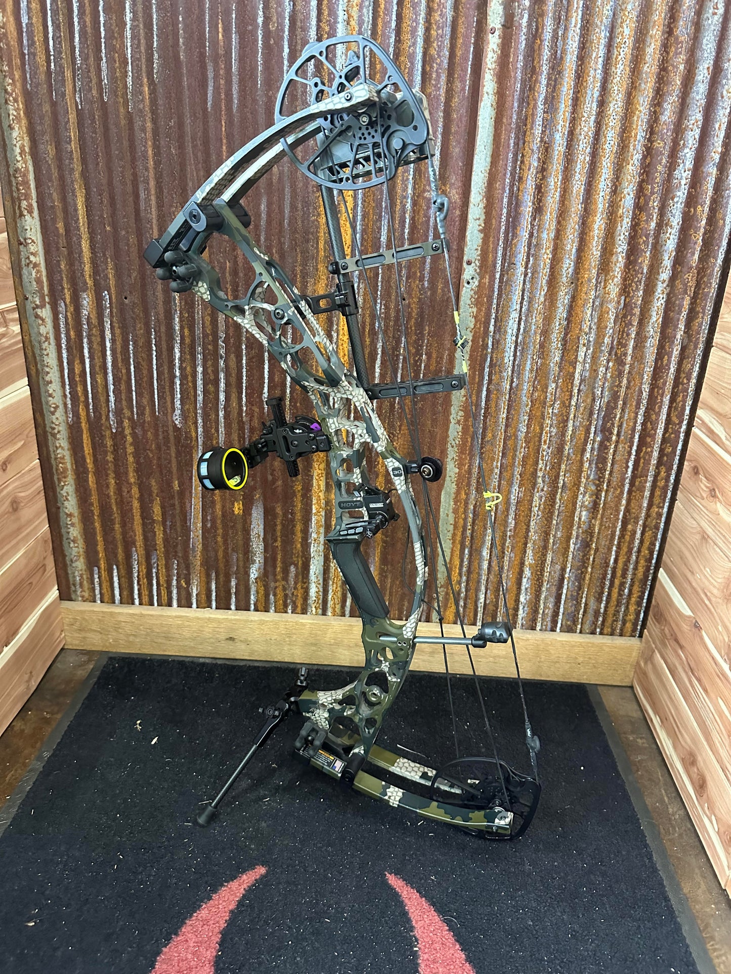 Used Hoyt Alpha X