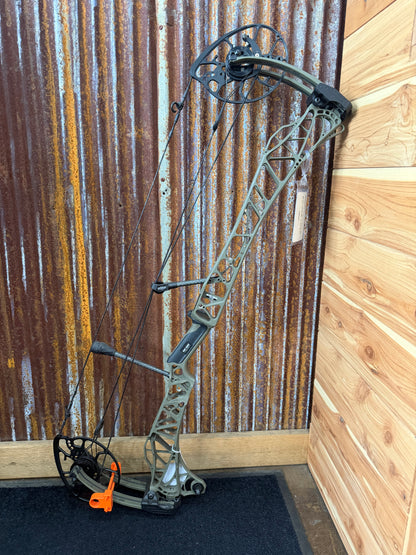 Used Mathews Bows