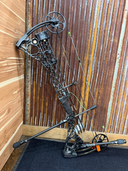 Used Mathews Bows