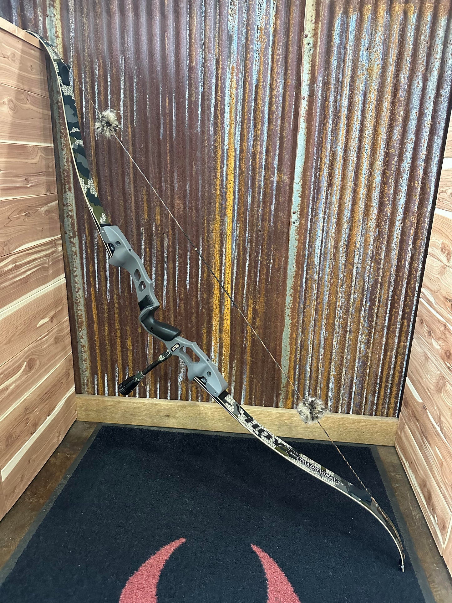 Used Hoyt Satori